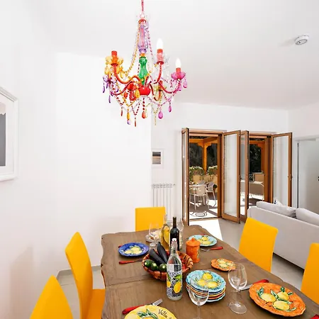 Leonardo In The Heart Of بيت للعطل