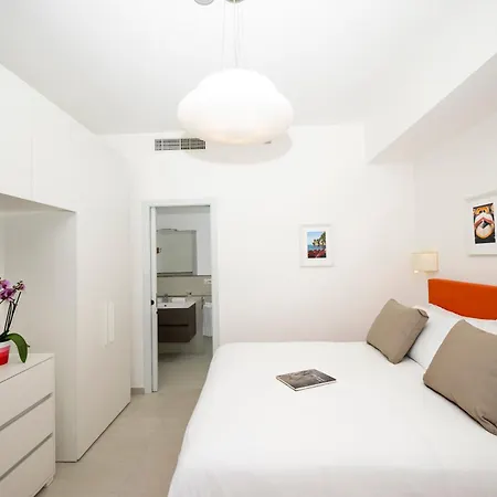 Holiday home Leonardo In The Heart Of