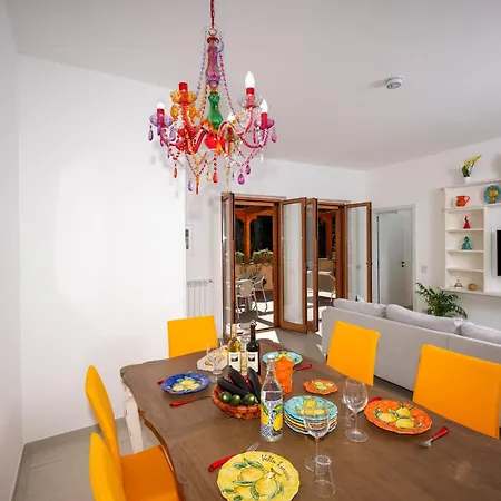 Holiday home Leonardo In The Heart Of *